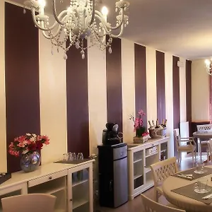 https://hotel-due-spade.emilia-romagnahotels.net